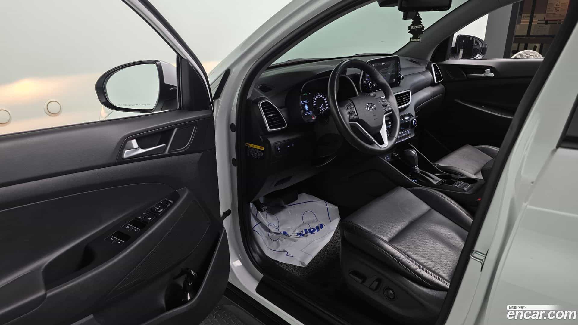 Tucson Hyundai 2019.1-INNER-010