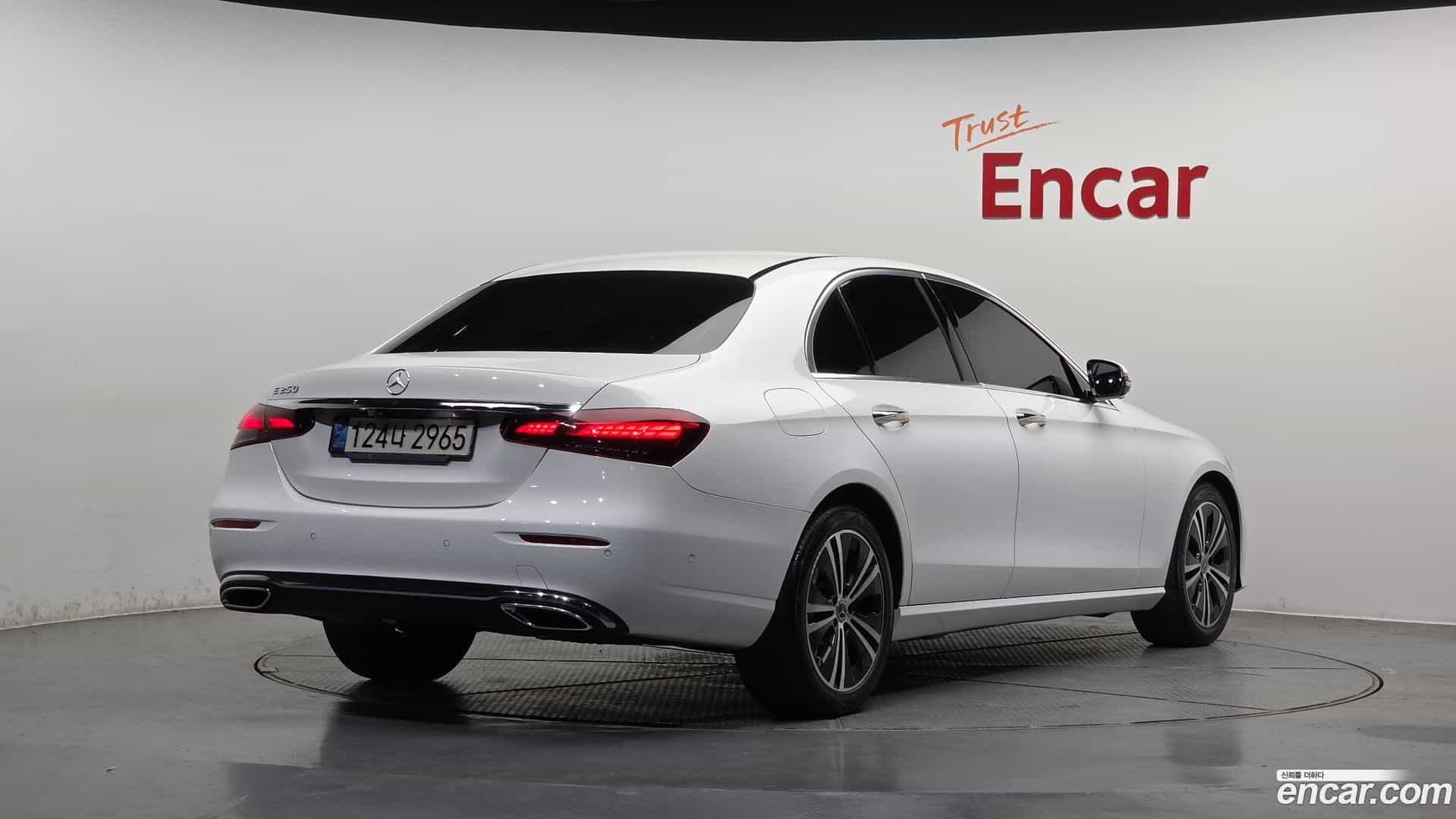 E-Class Mercedes-Benz 2021.4-OUTER-002