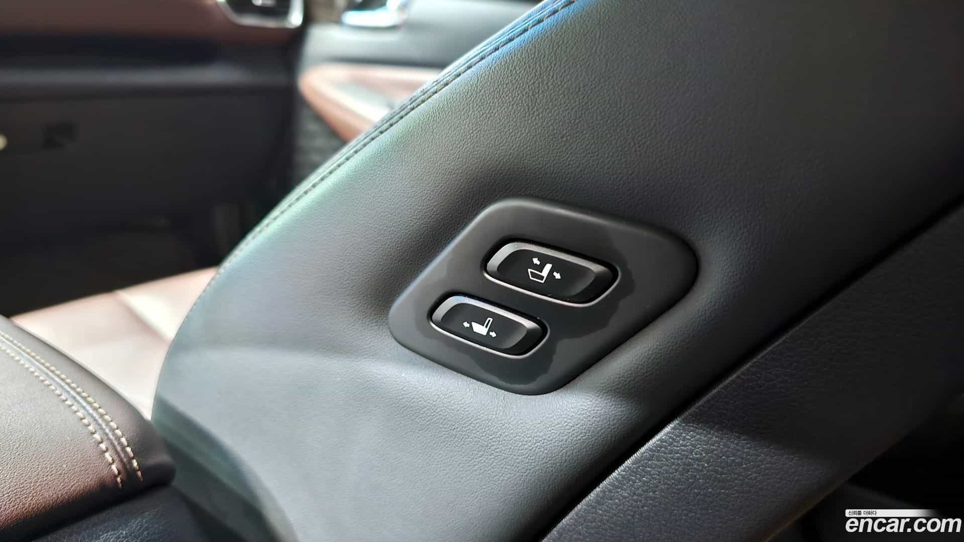 Santafe Hyundai 2020.0-OPTION-040
