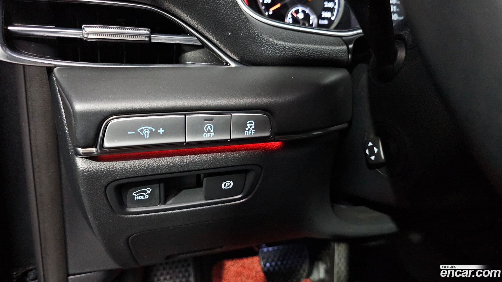 Main__Slider__Photo:GV80 Genesis 2022.5-18