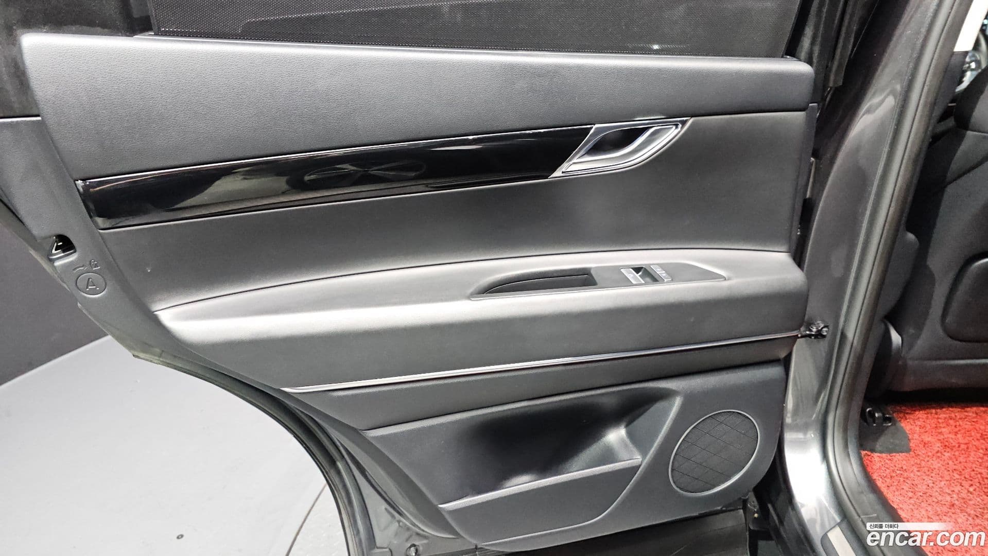 Main__Slider__Photo:GV80 Genesis 2022.5-24