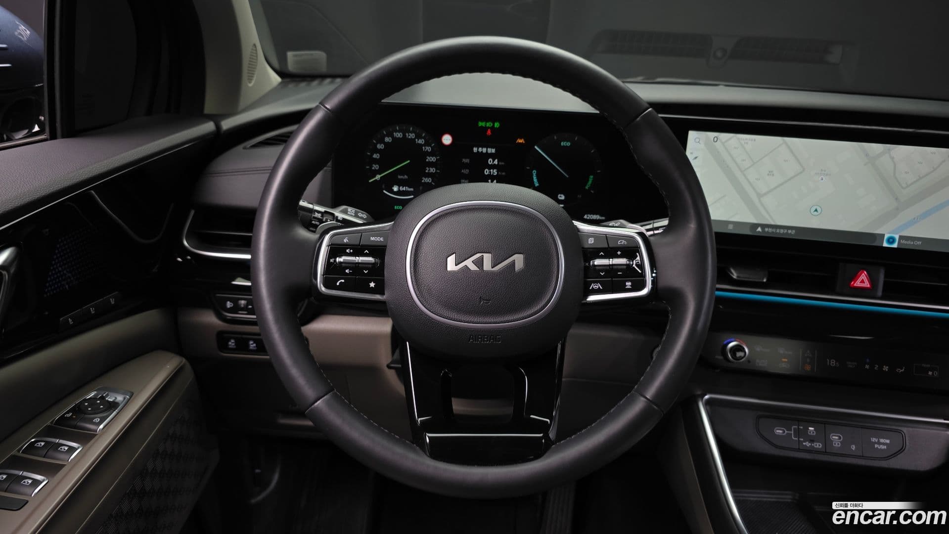 Main__Slider__Photo:Canival Kia 2024.1-12