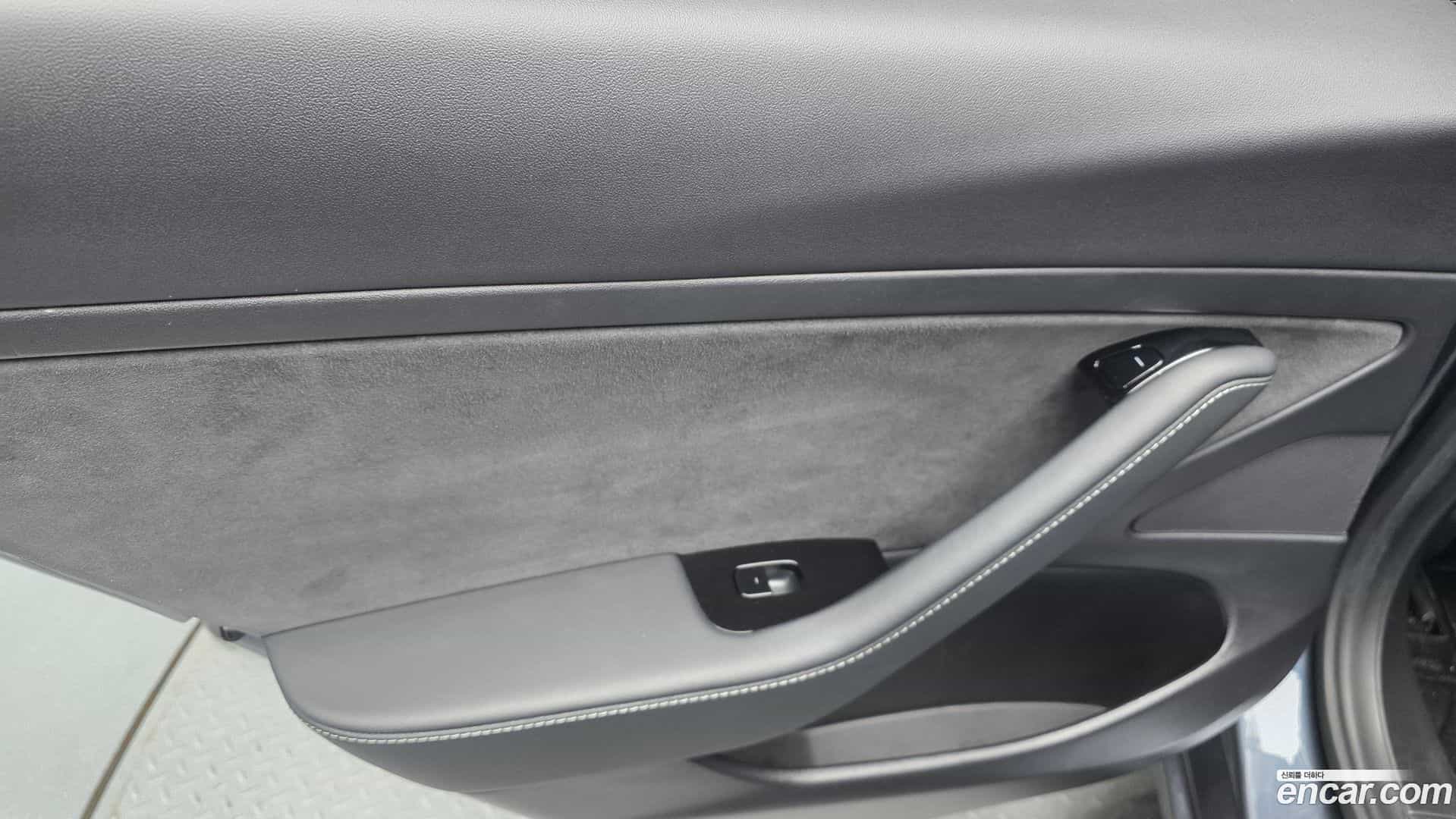 Model 3 Tesla 2020.1-INNER-035