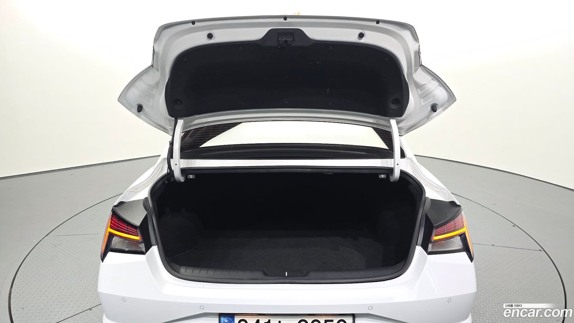 Main__Slider__Photo:AVANTE Hyundai 2020.8-19
