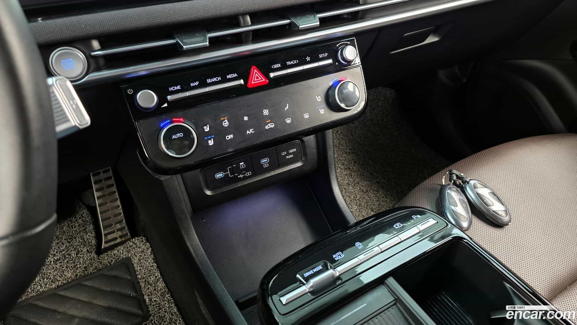 Tucson Hyundai 2024.6-OPTION-042