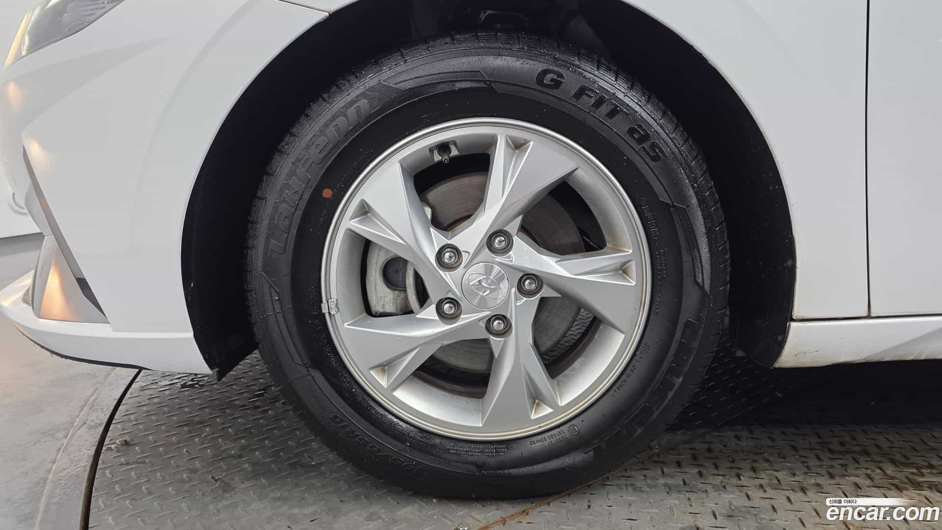 AVANTE Hyundai 2022.4-OUTER-005