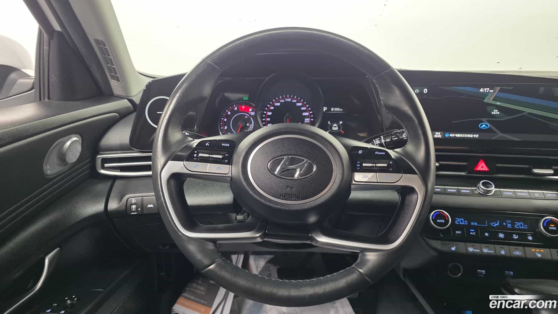 AVANTE Hyundai 2022.4-OPTION-019