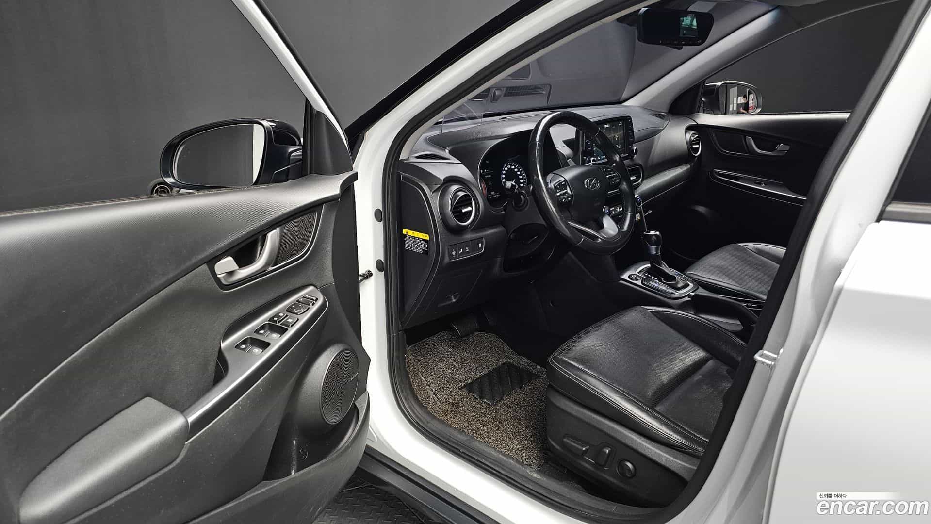 Kona Hyundai 2017.6-OPTION-015