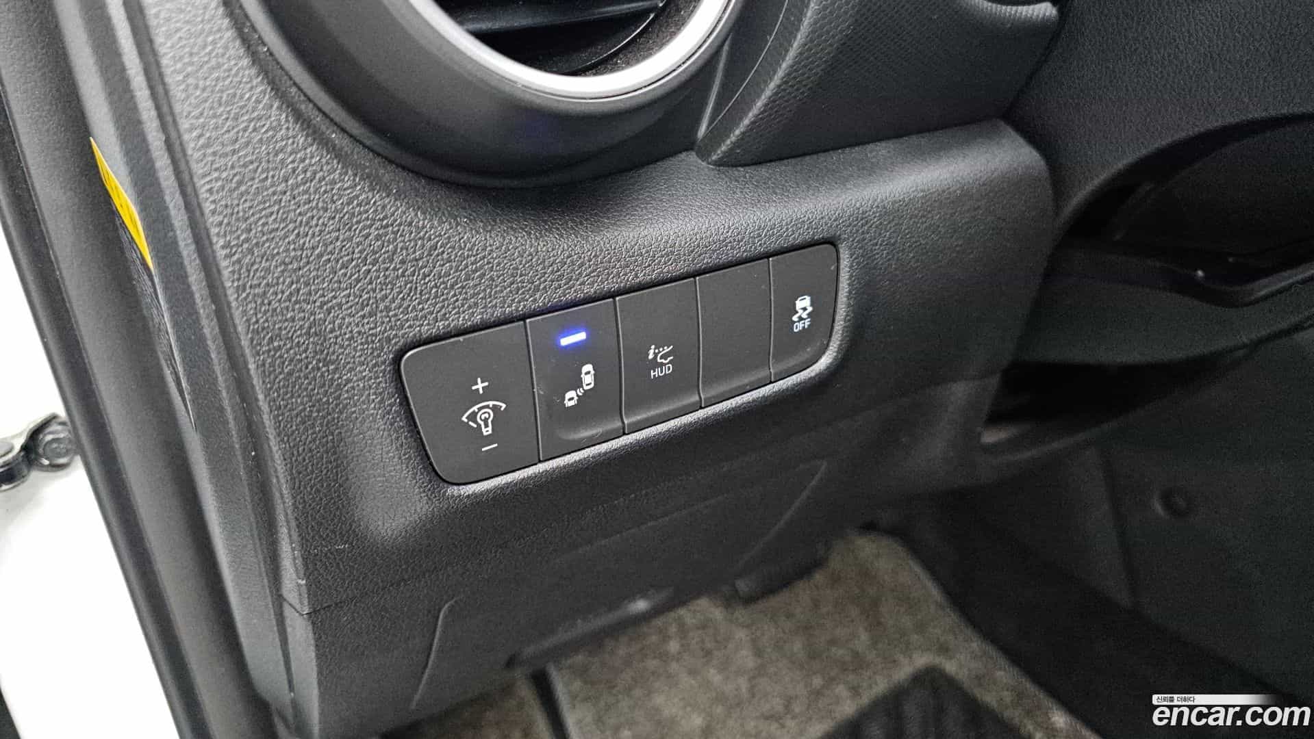Kona Hyundai 2017.6-OPTION-022