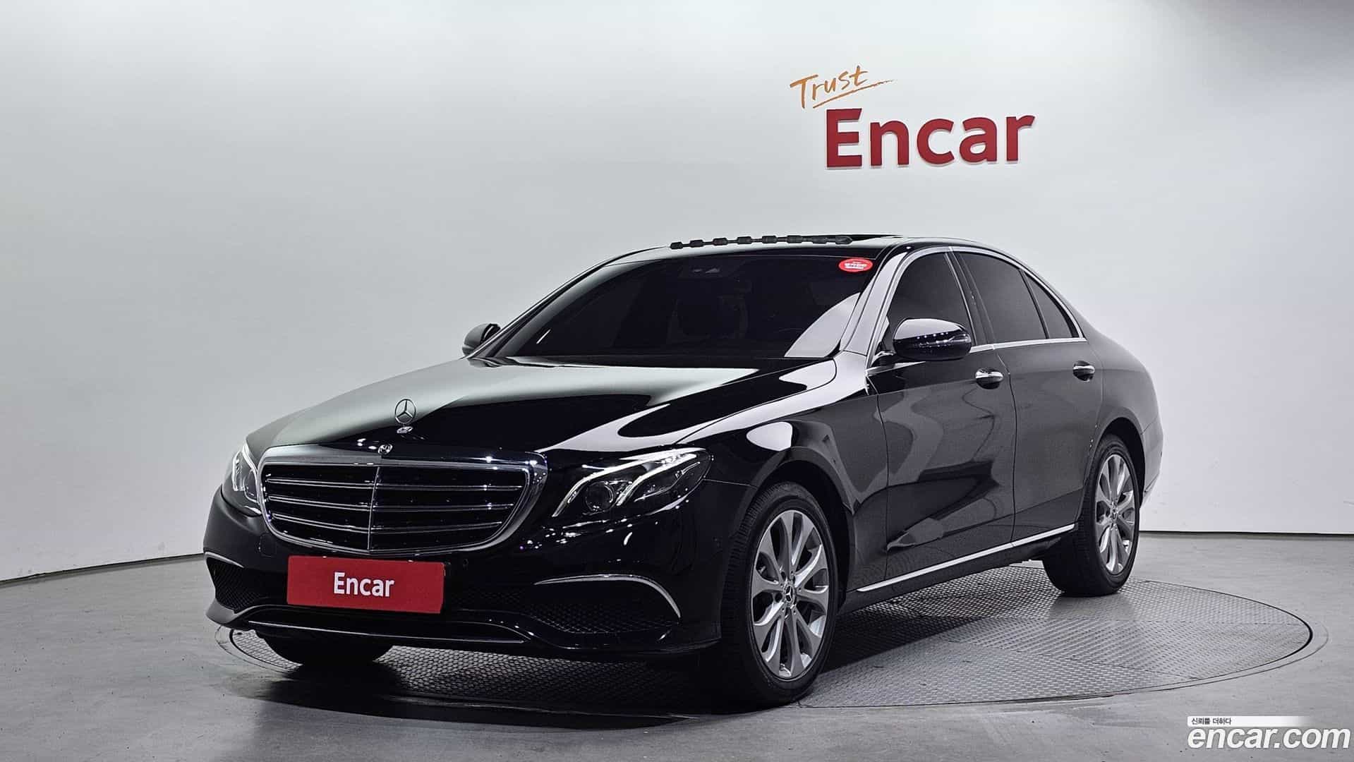 E-Class Mercedes-Benz 2019.8-OUTER-001