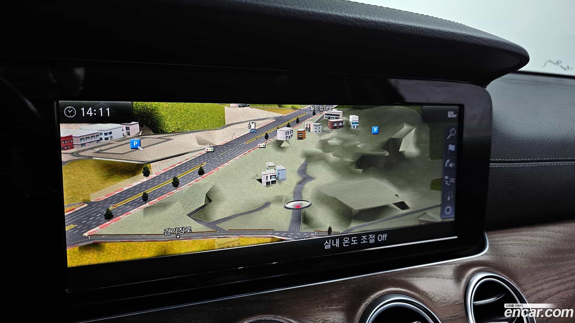 E-Class Mercedes-Benz 2019.8-OPTION-018