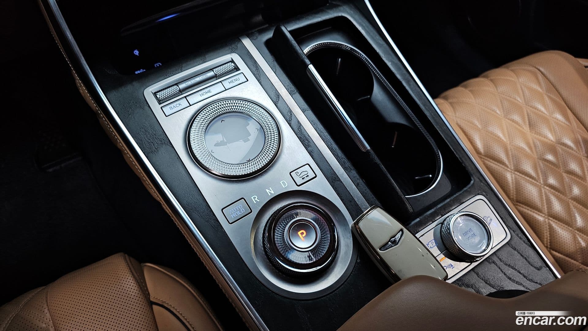 Main__Slider__Photo:GV80 Genesis 2021.3-8