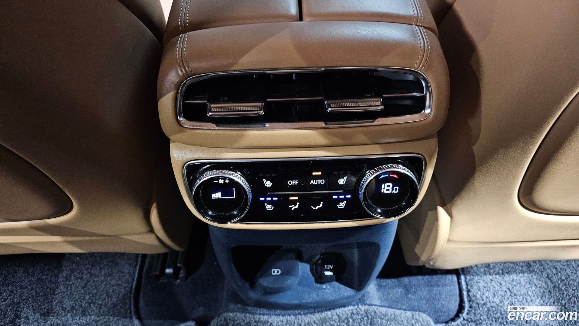 Main__Slider__Photo:GV80 Genesis 2021.3-18