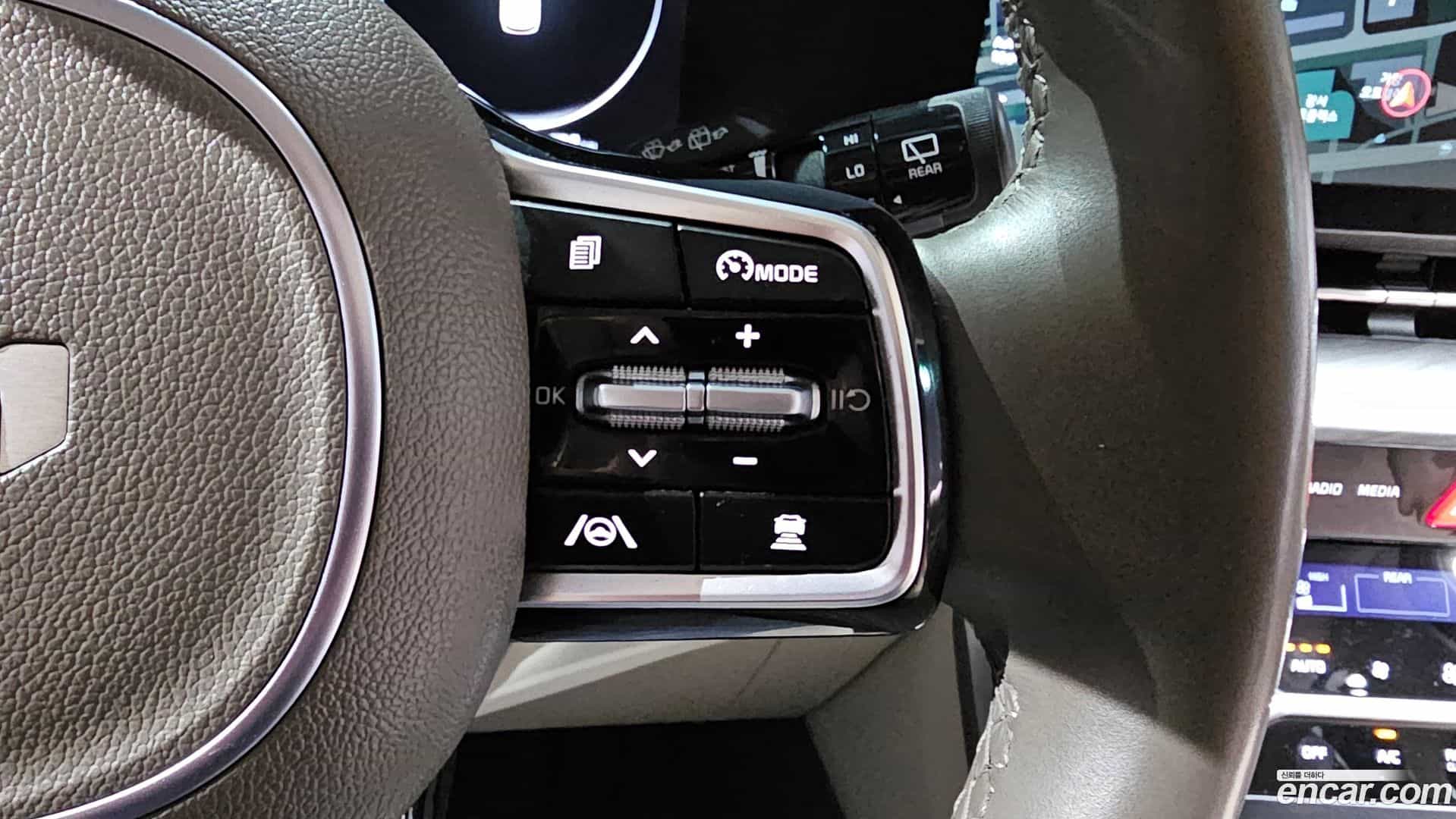Canival Kia 2023.7-OPTION-020