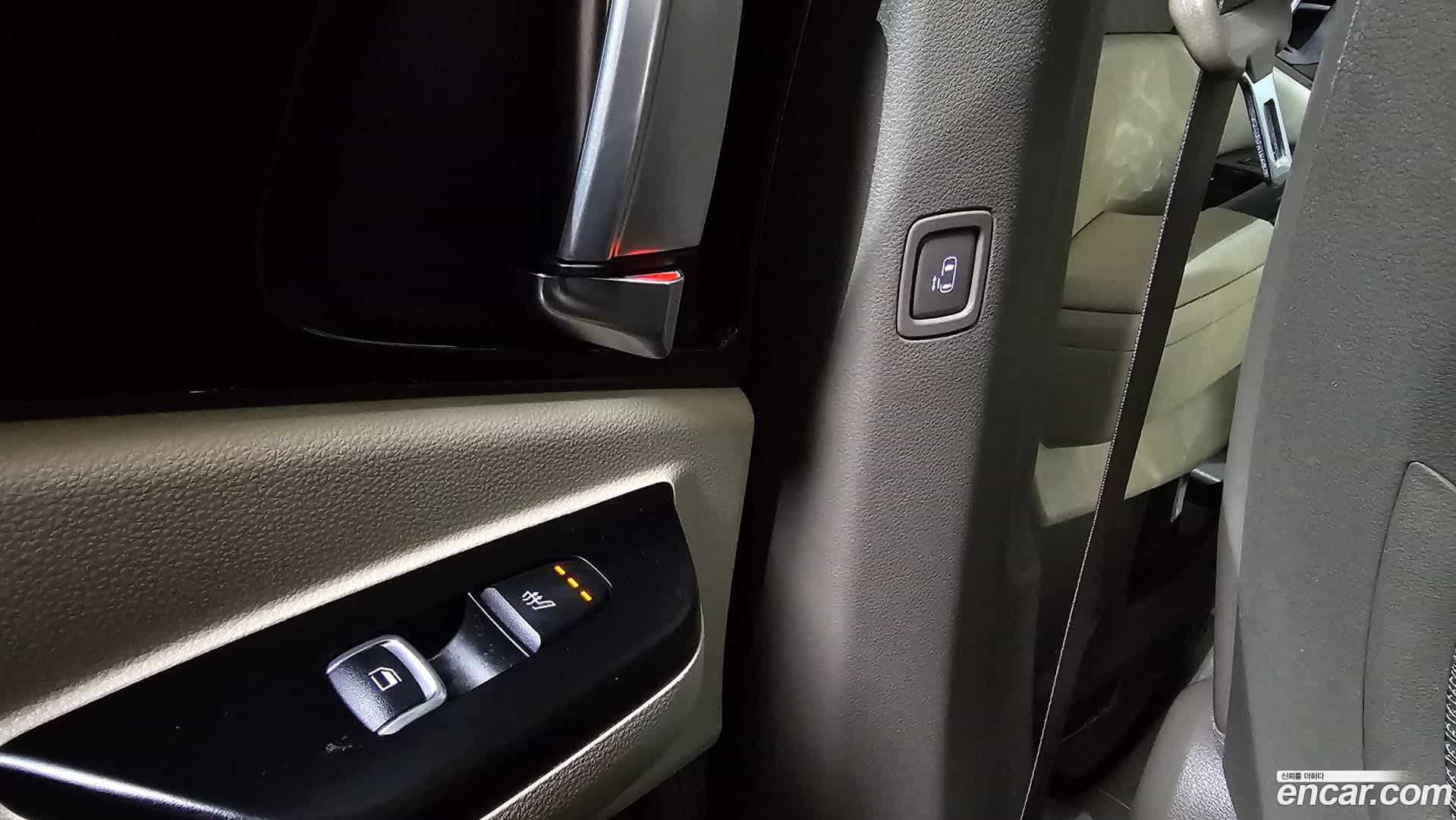 Canival Kia 2023.7-OPTION-023