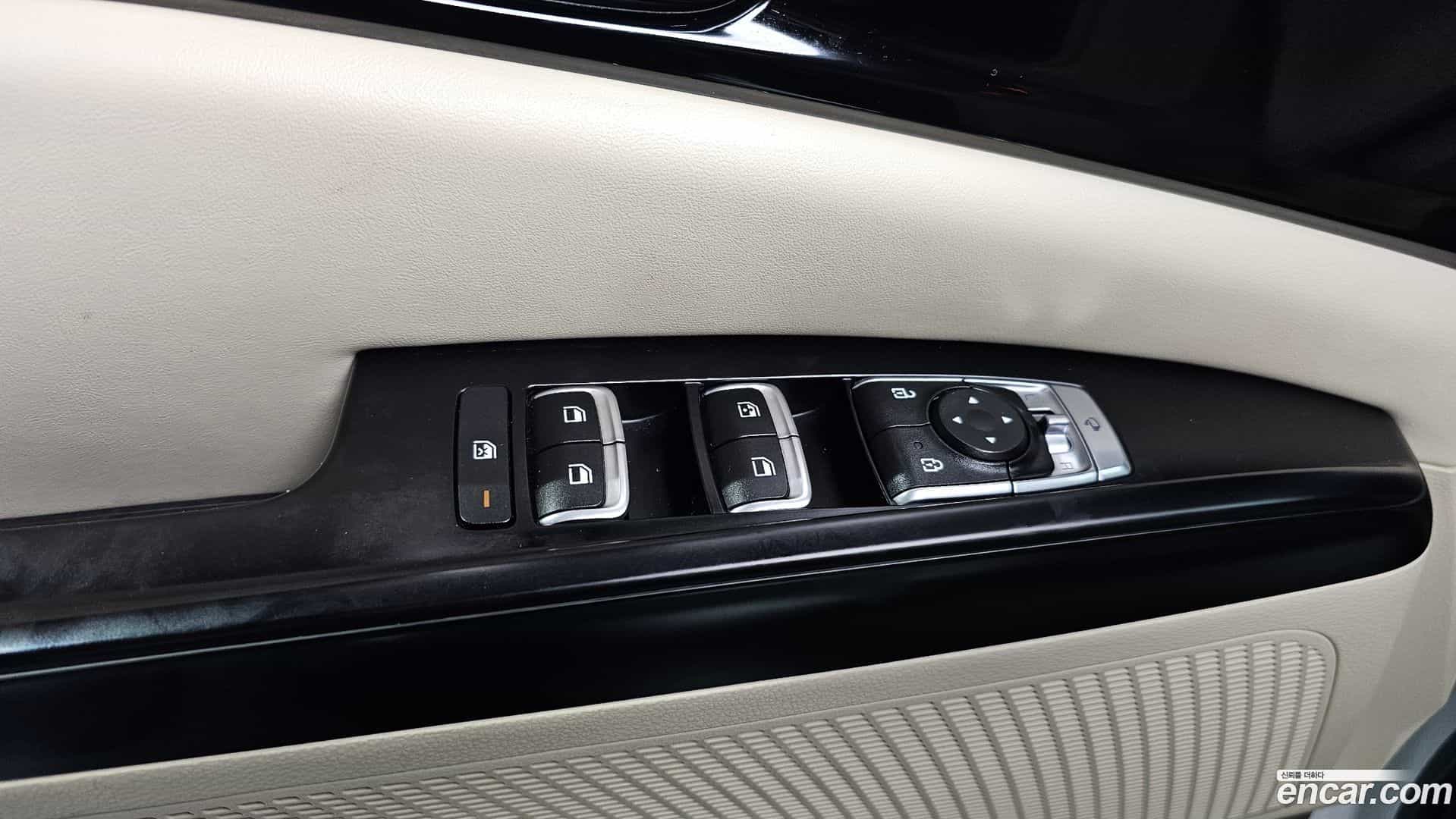 Canival Kia 2023.7-INNER-036