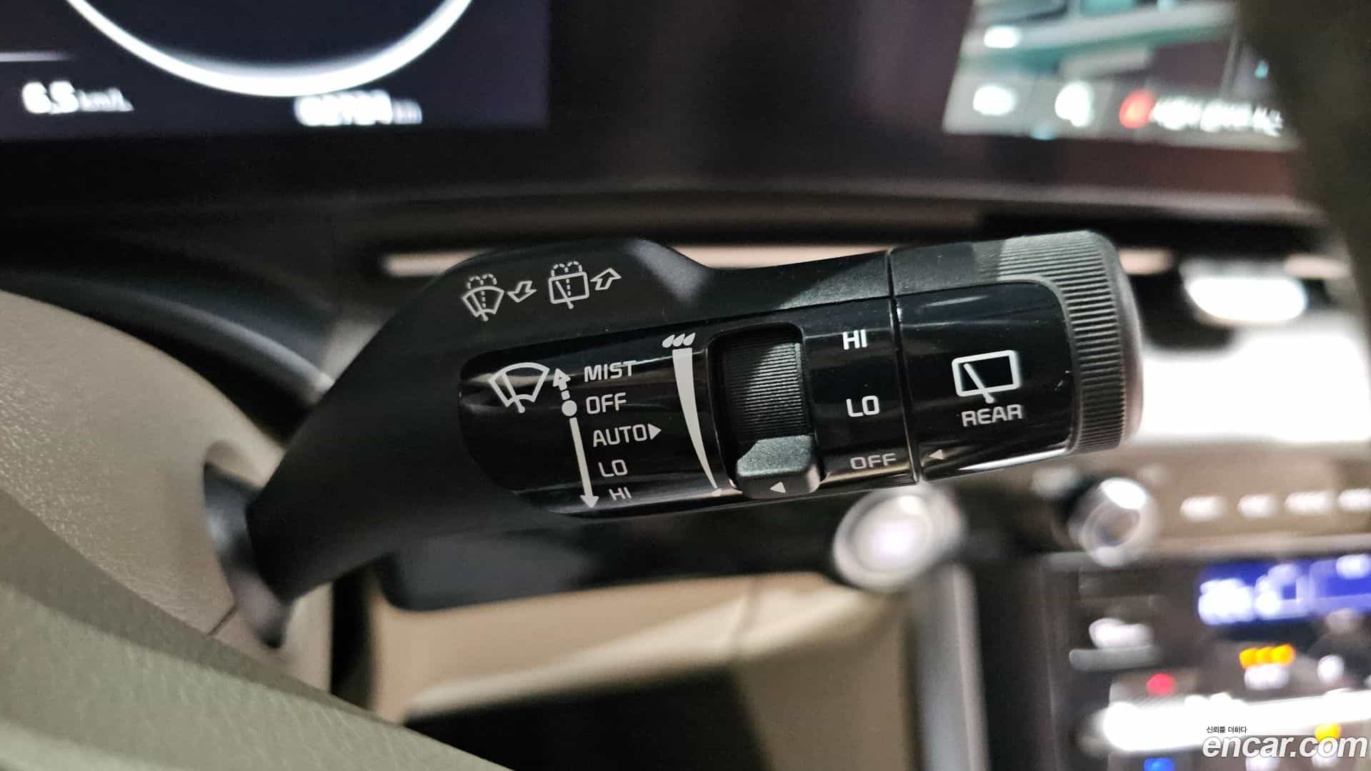 Canival Kia 2023.7-OPTION-040