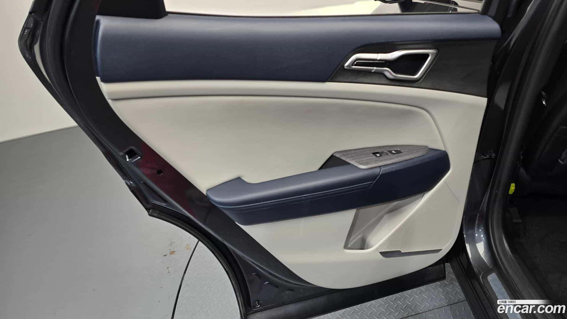 Sportage Kia 2023.6-INNER-035