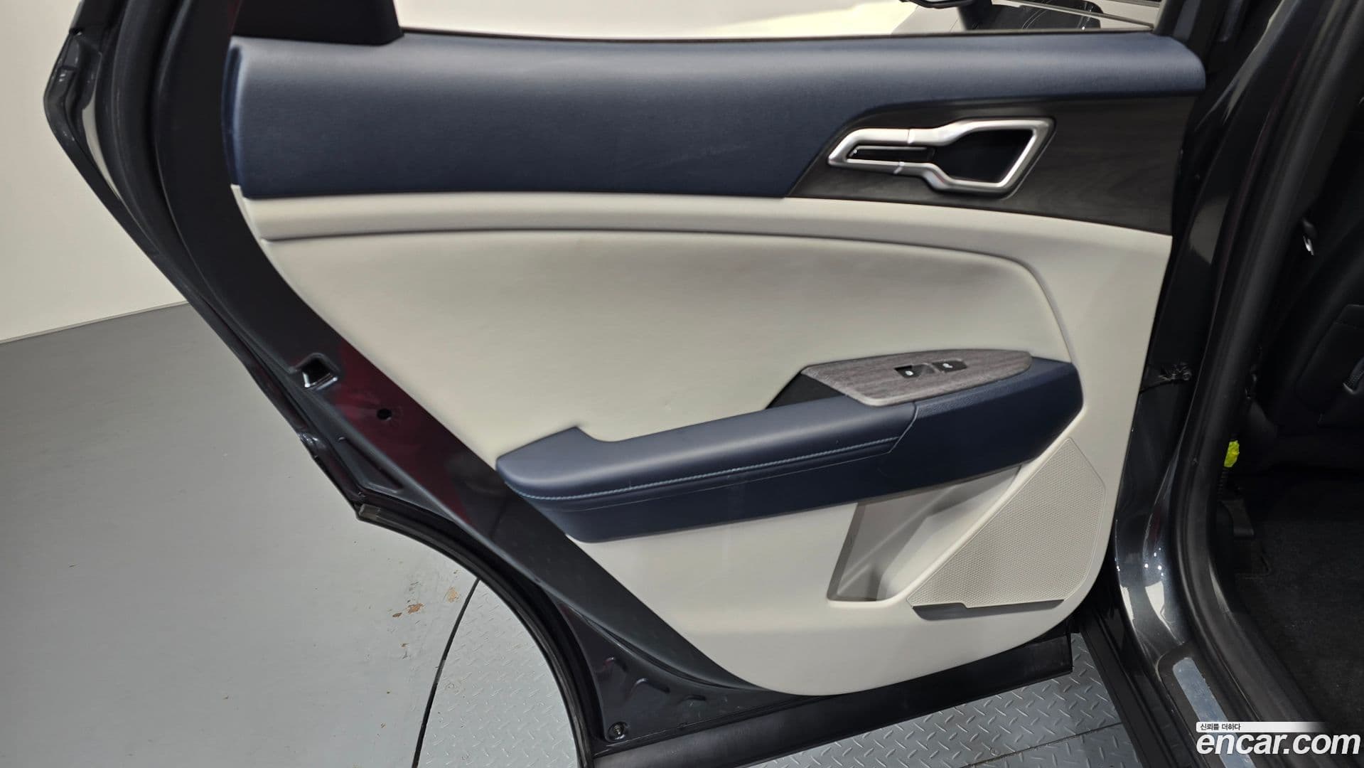 Main__Slider__Photo:Sportage Kia 2023.6-24