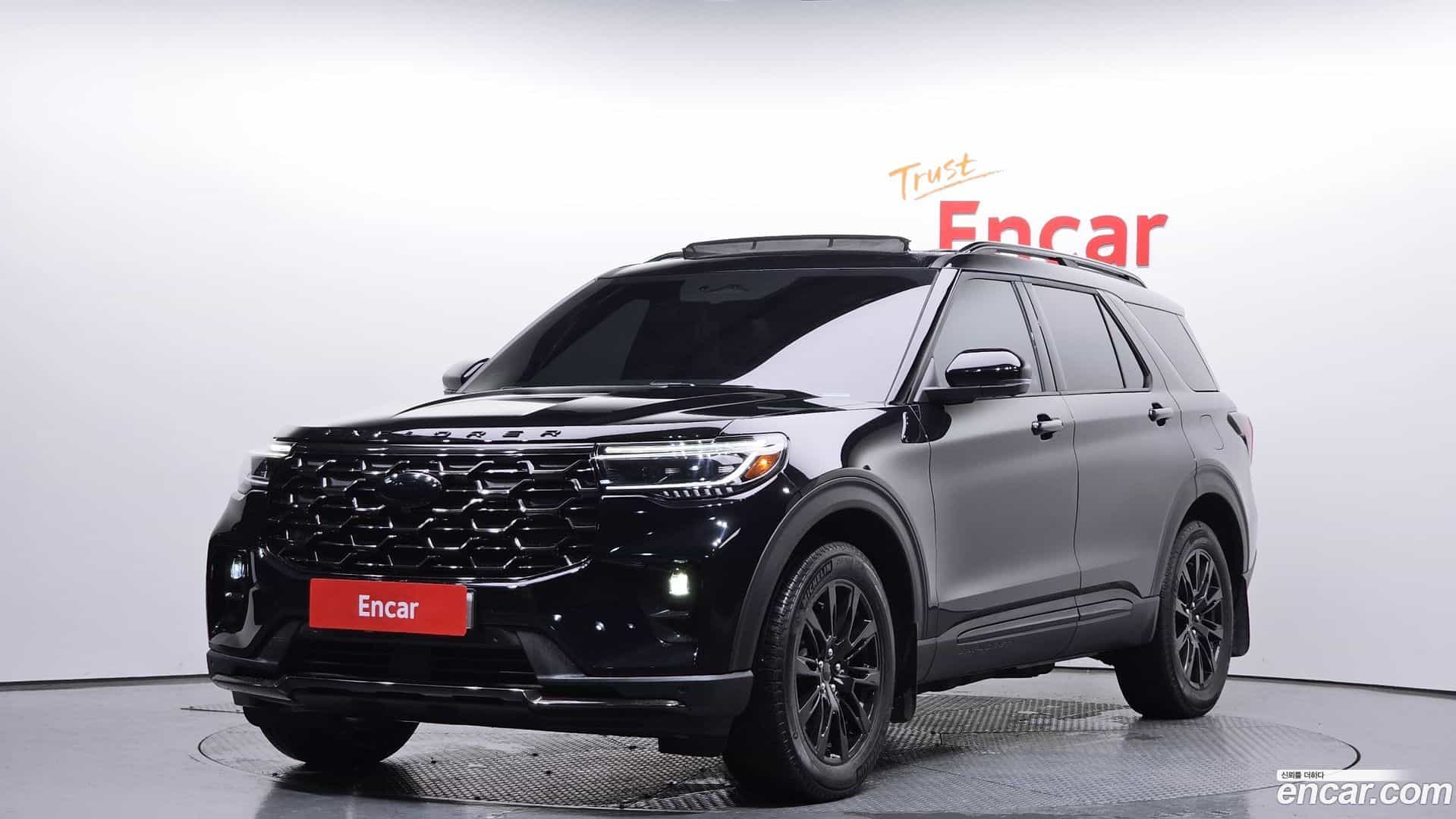 Explorer Ford 2025.7-OUTER-001