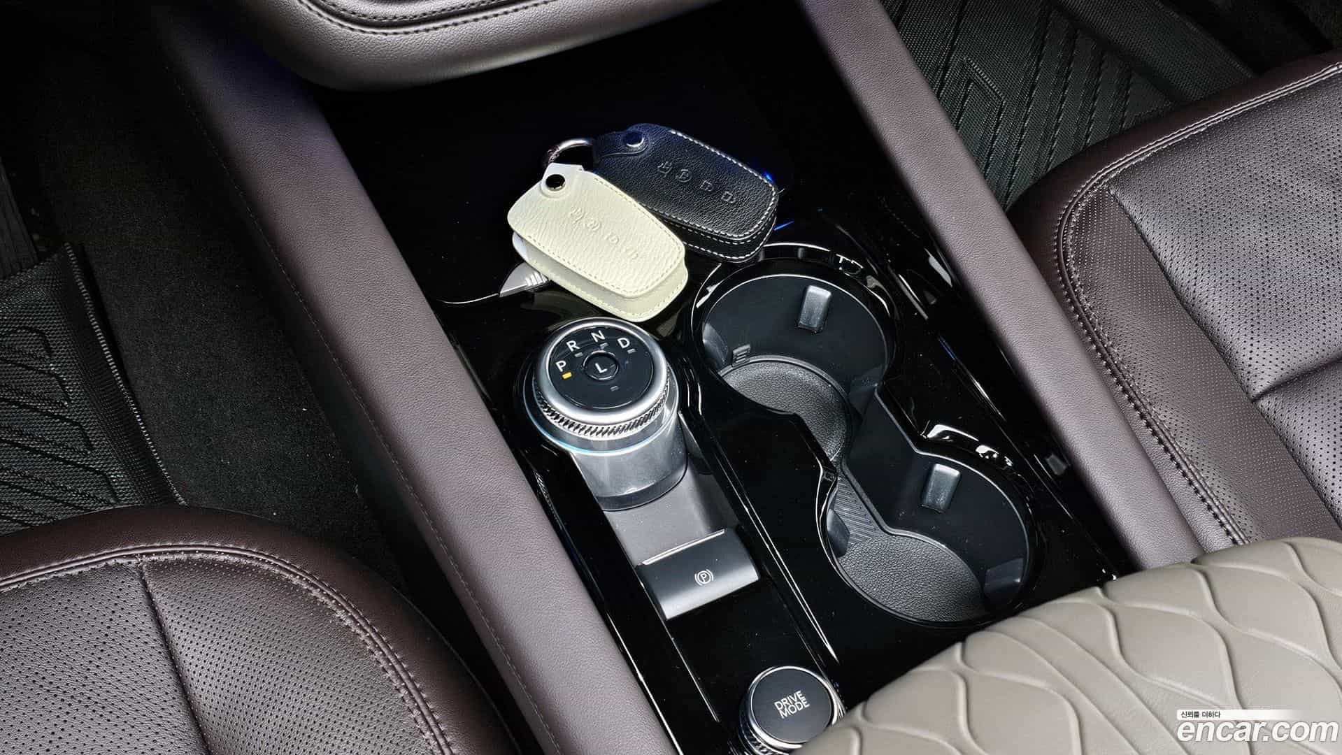 Explorer Ford 2025.7-INNER-009