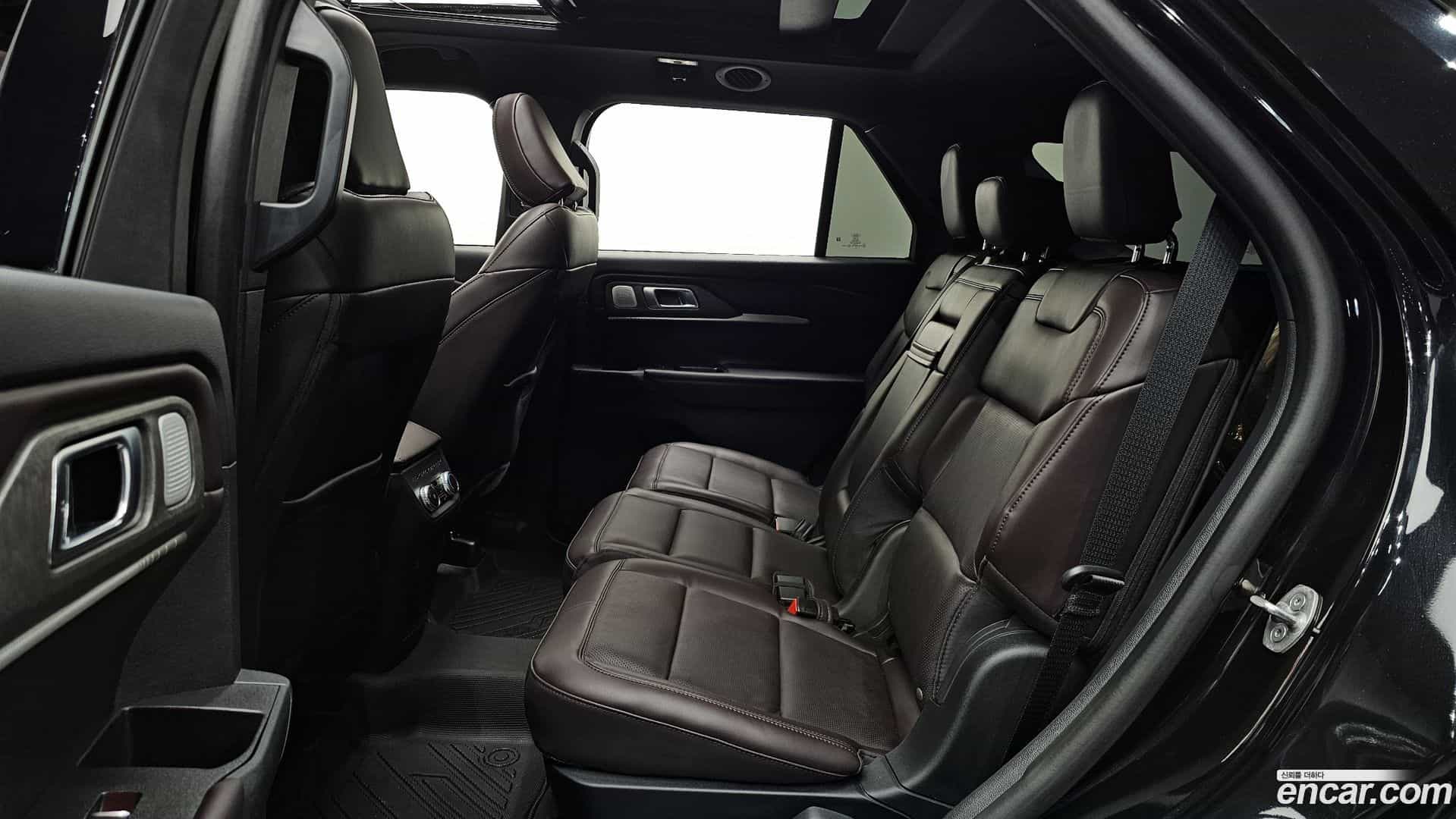 Explorer Ford 2025.7-OPTION-016