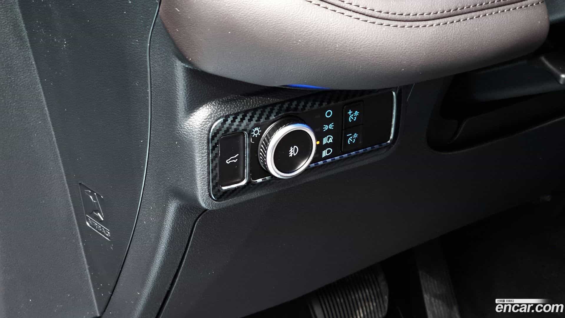 Explorer Ford 2025.7-OPTION-043