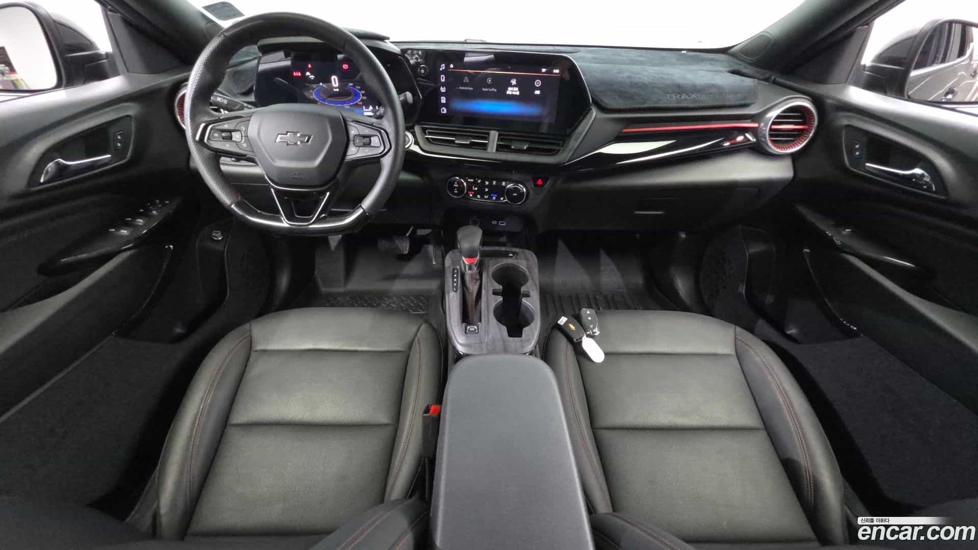 Trax Chevrolet 2023.8-INNER-007