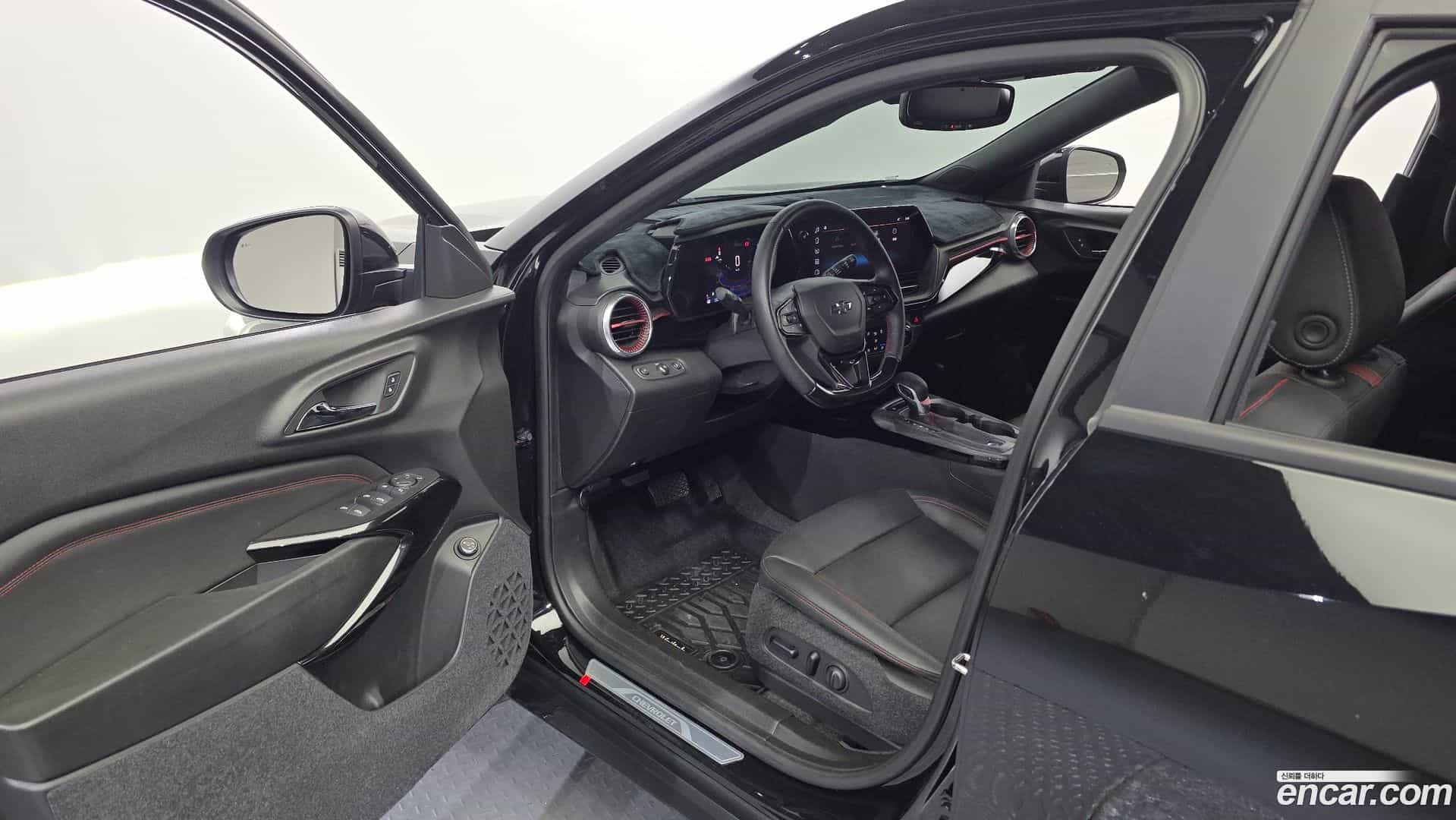 Trax Chevrolet 2023.8-INNER-010