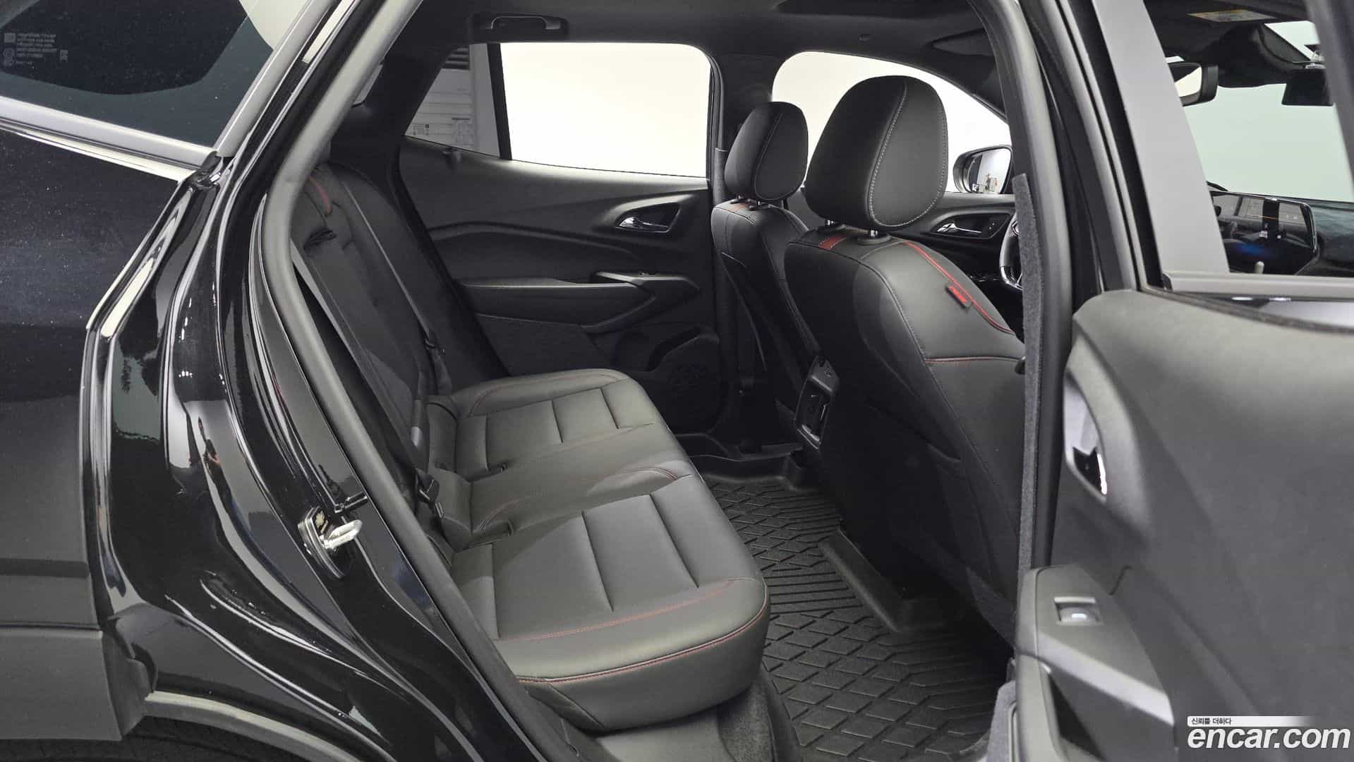 Trax Chevrolet 2023.8-OPTION-015