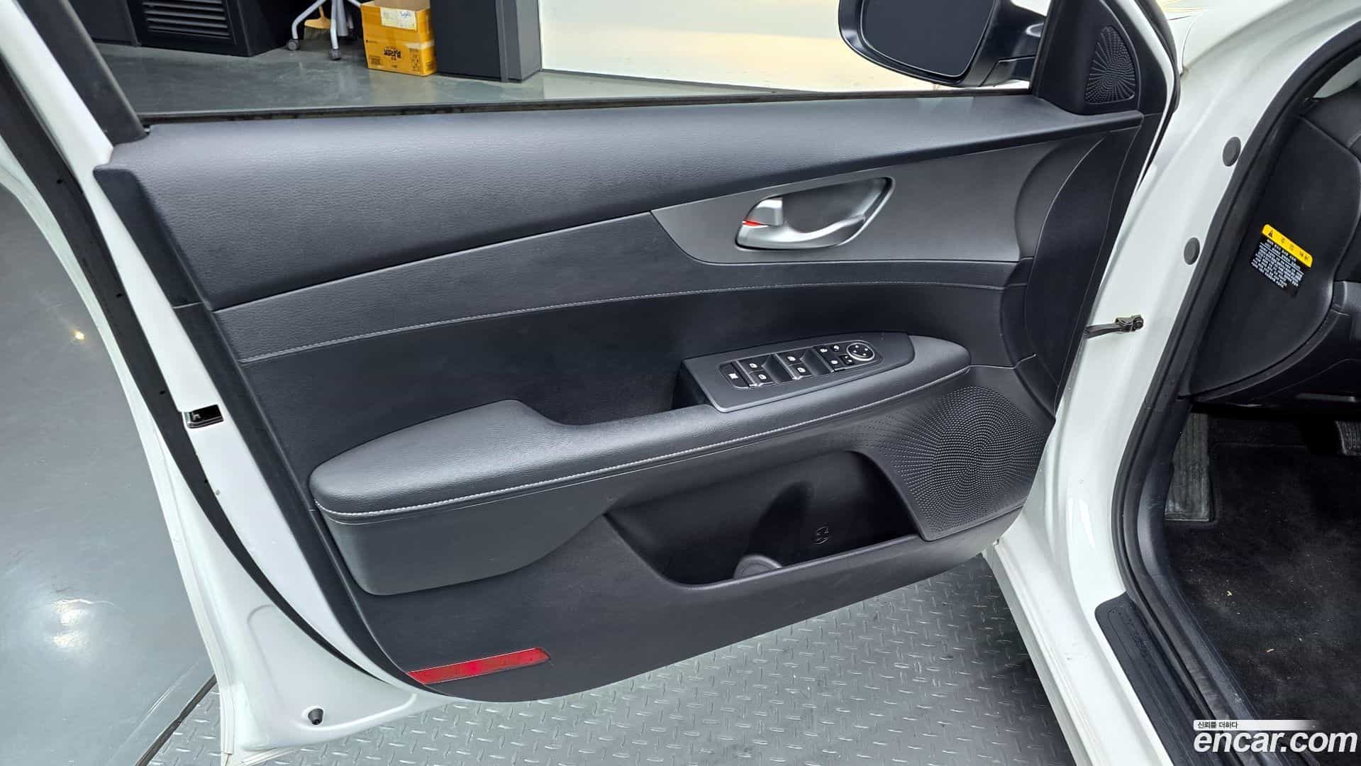 K3 Kia 2019.4-INNER-034