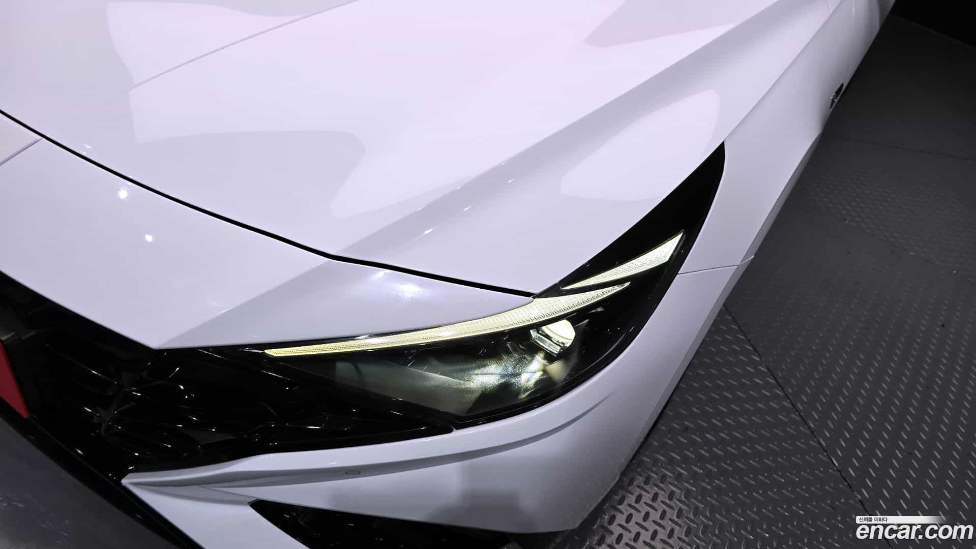 AVANTE Hyundai 2021.2-OUTER-032