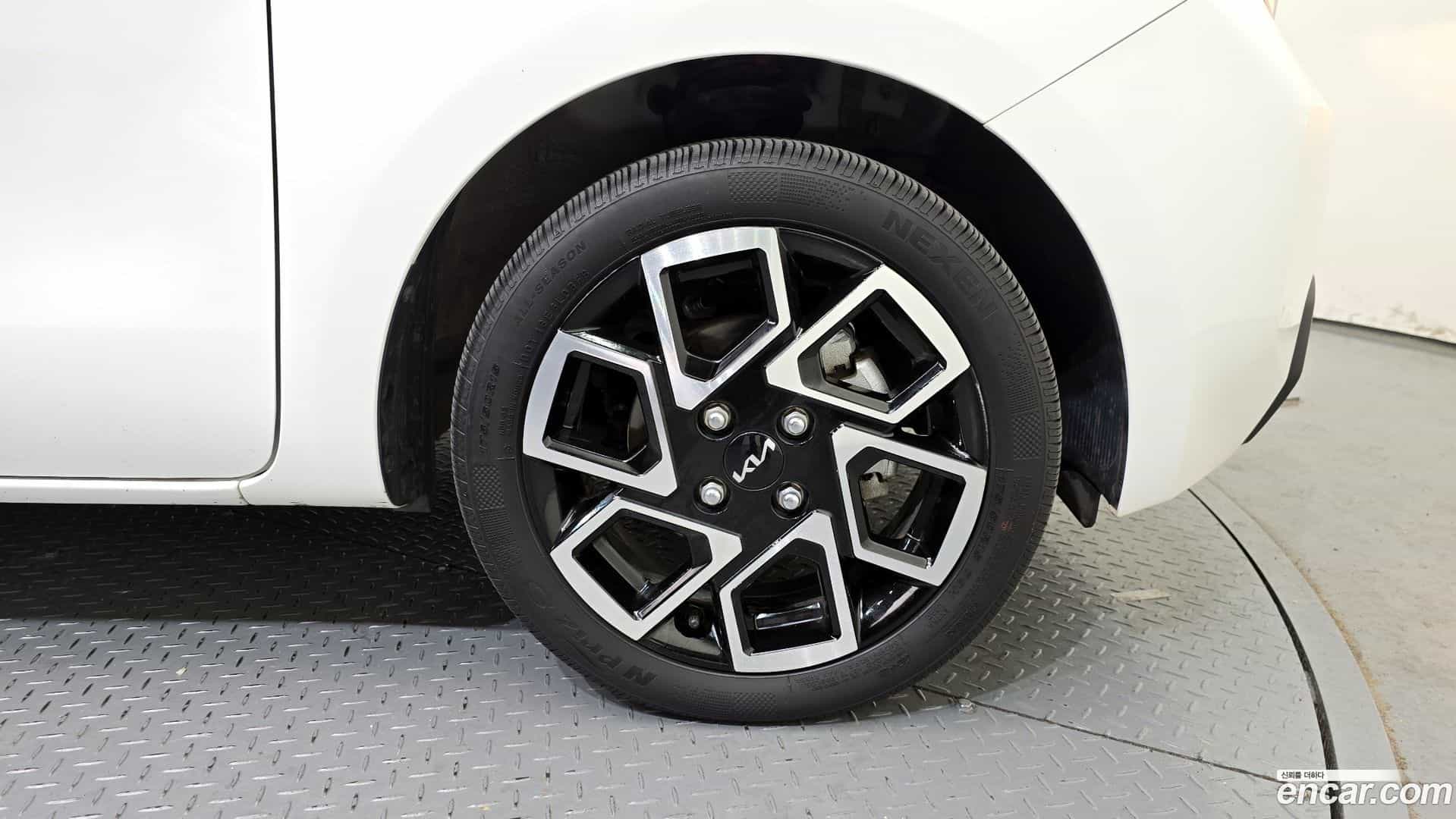 RAY Kia 2023.10-OUTER-031