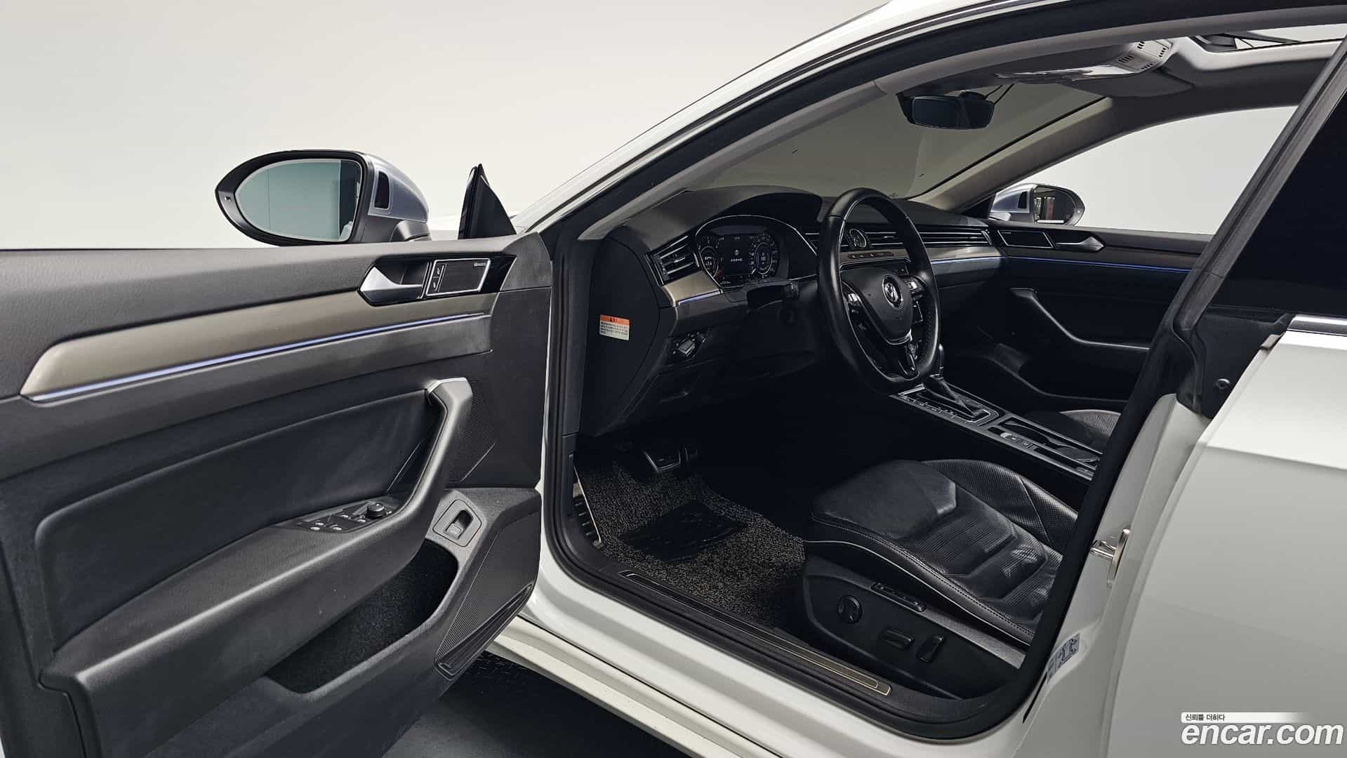 Arteon Volkswagen 2019.9-INNER-010
