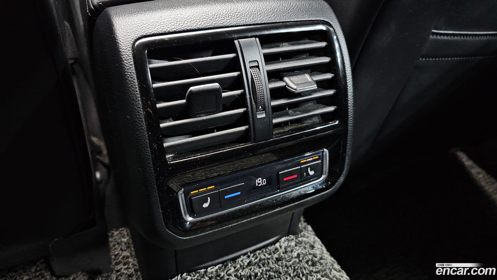 Main__Slider__Photo:Arteon Volkswagen 2019.9-18