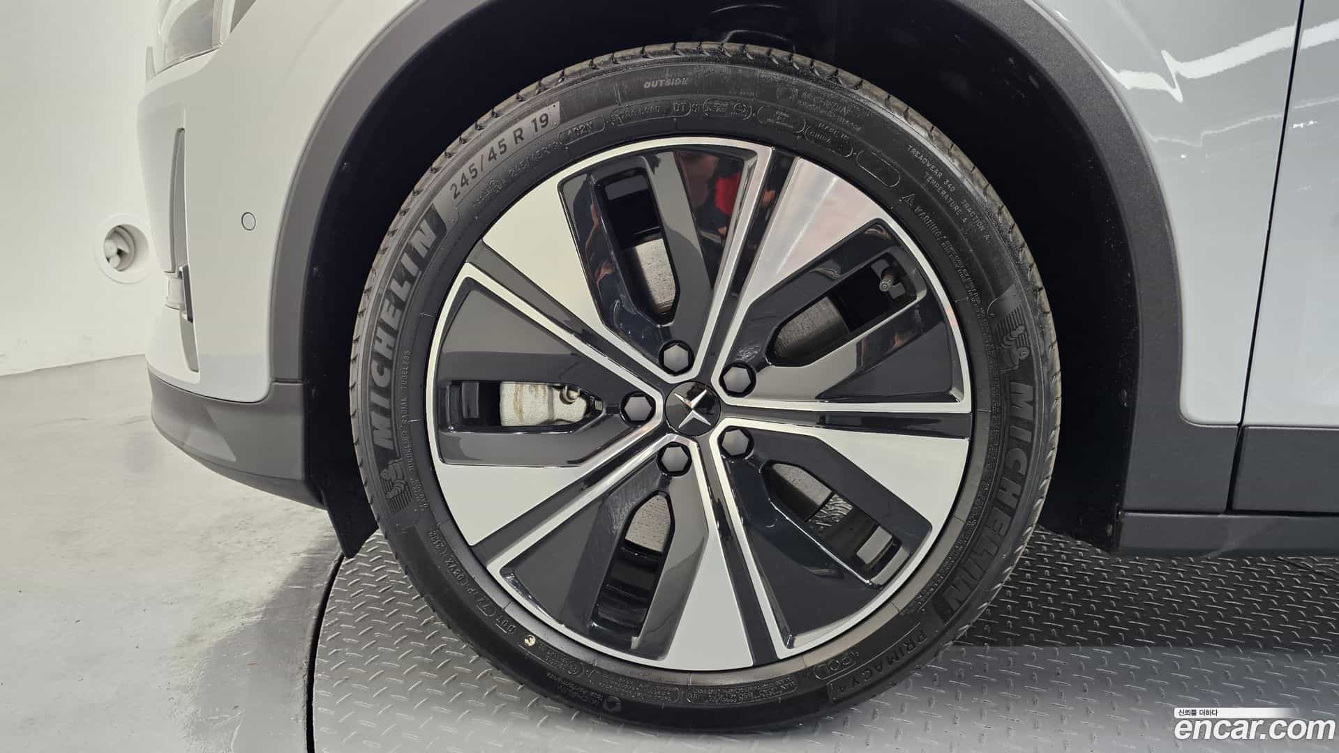 Polestar 2 Polestar 2022.7-OUTER-005