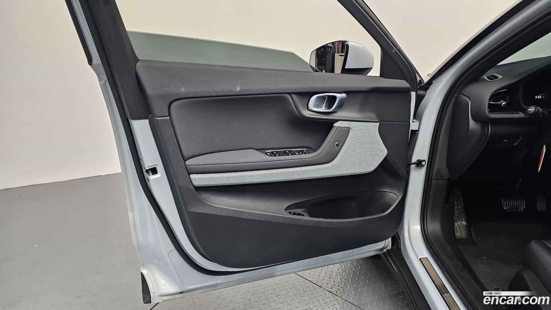 Polestar 2 Polestar 2022.7-INNER-034