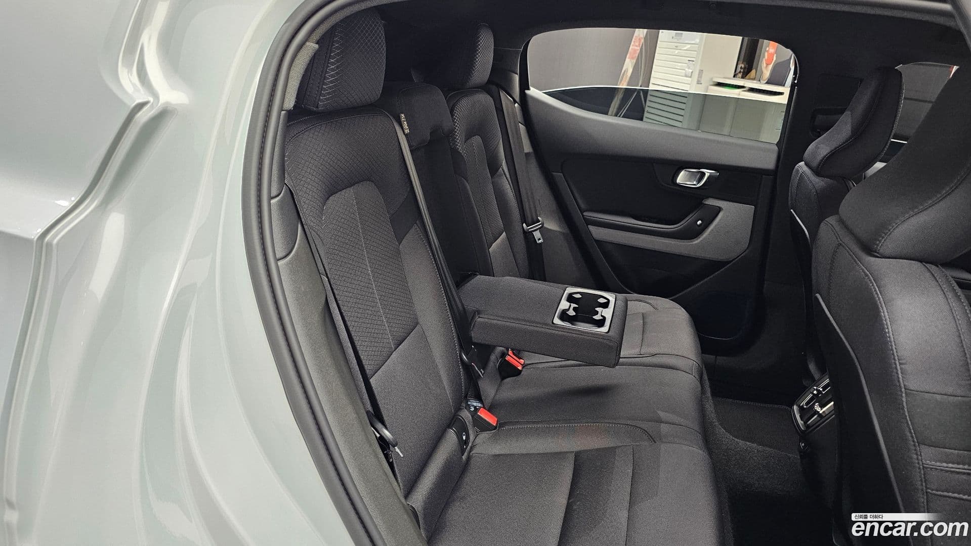 Main__Slider__Photo:Polestar 2 Polestar 2022.7-25