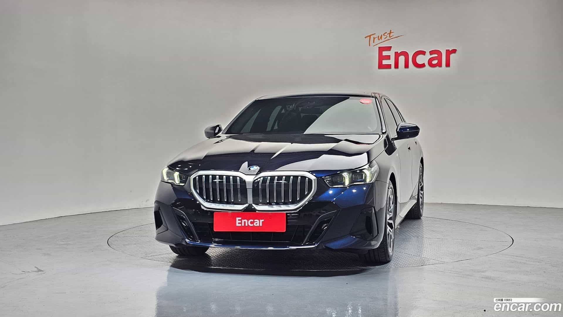 5-Series BMW 2025.6-OUTER-003