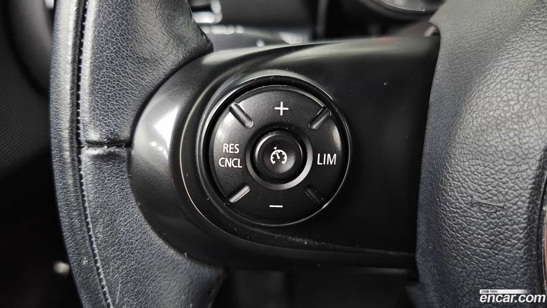 Clubman Mini 2018.5-OPTION-041