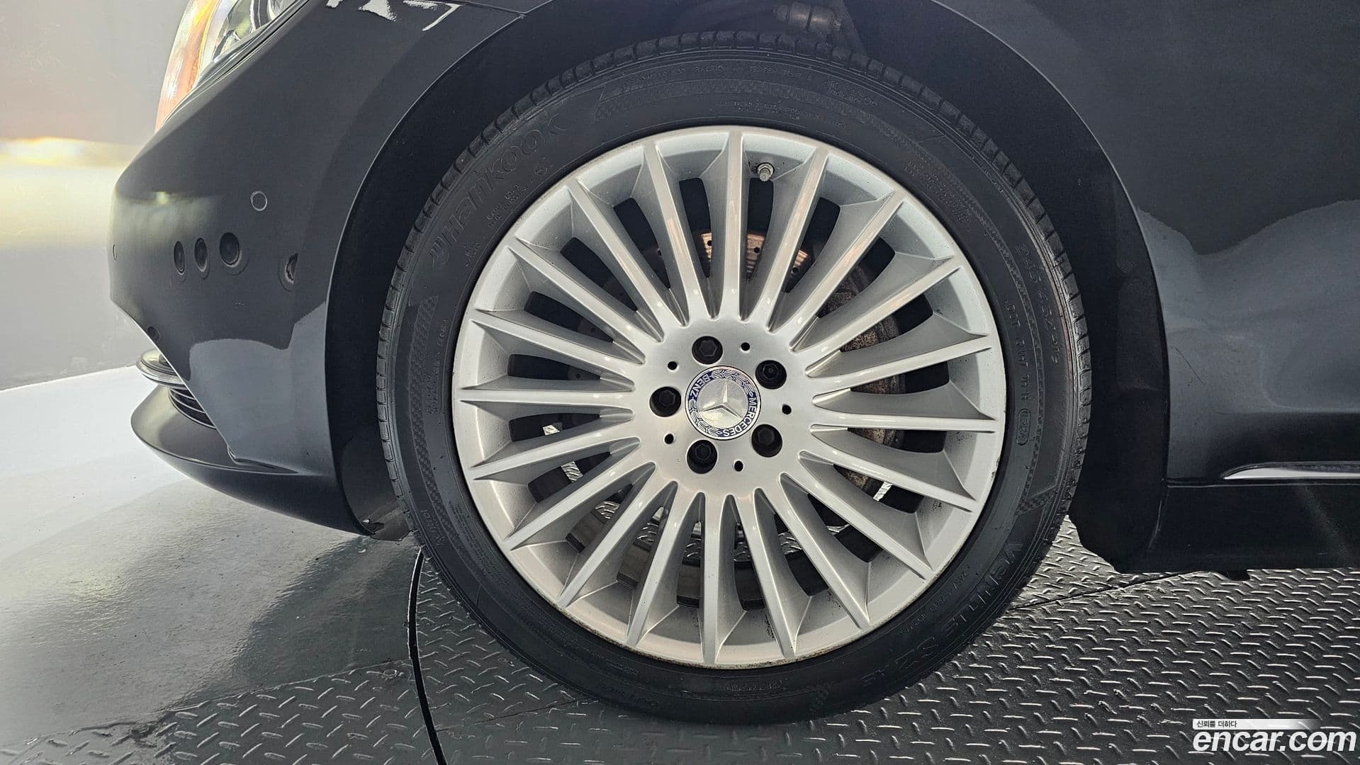 Main__Slider__Photo:S-Class Mercedes-Benz 2017.5-4