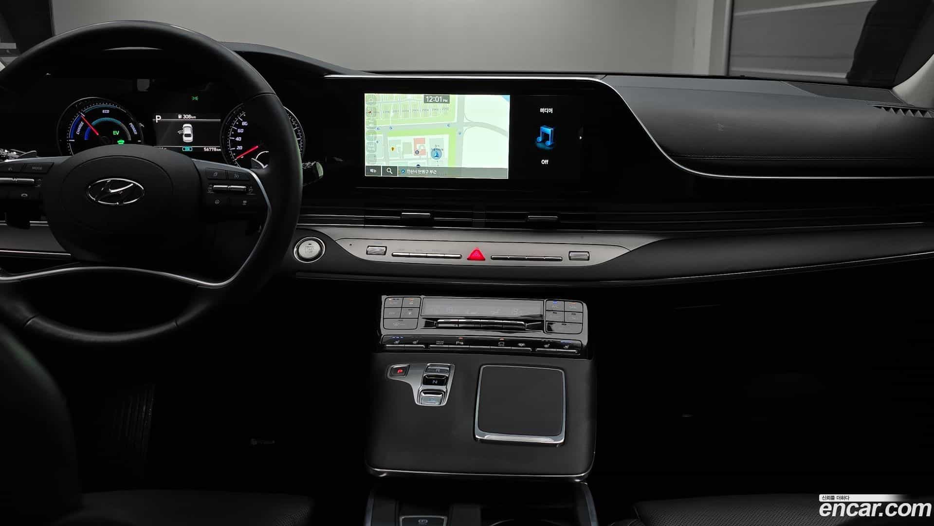 Grandeur Hyundai 2021.2-OPTION-023