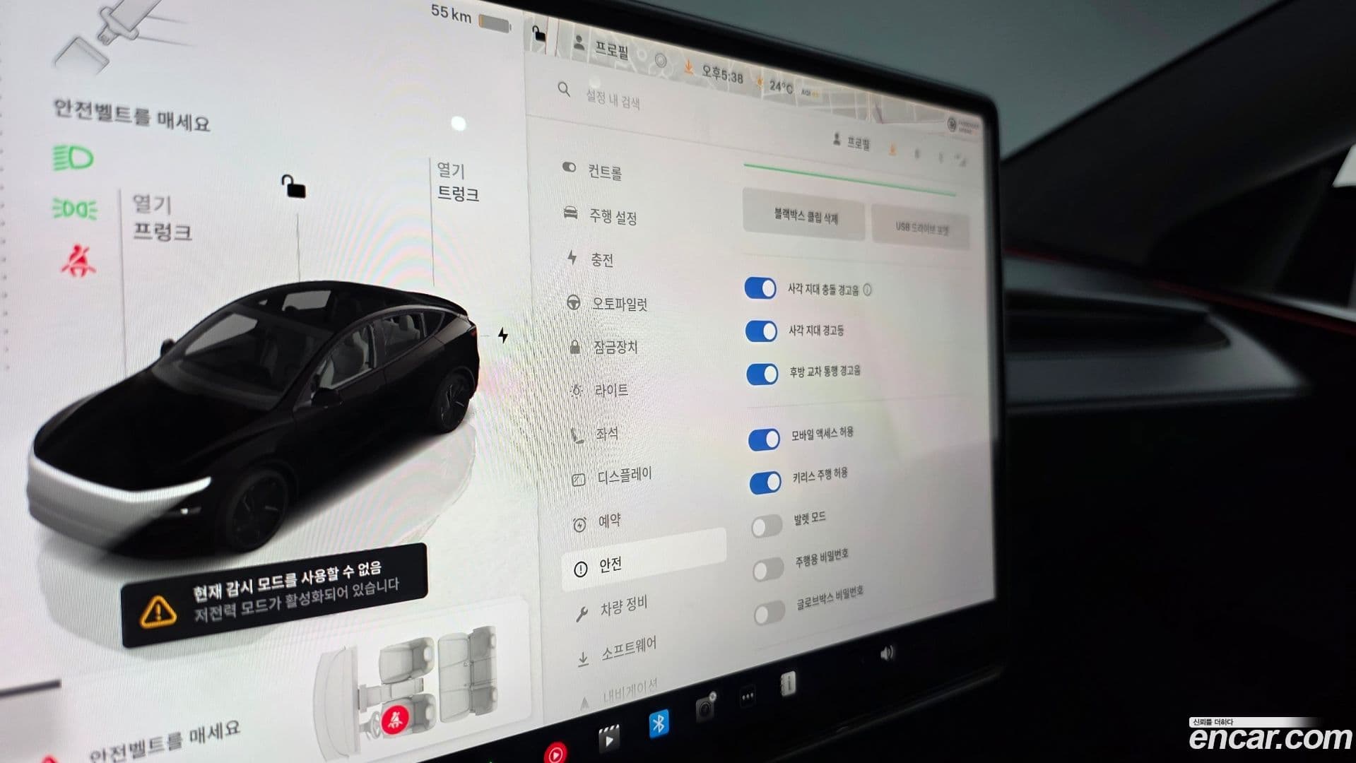 Main__Slider__Photo:Model Y Tesla 2025.7-18