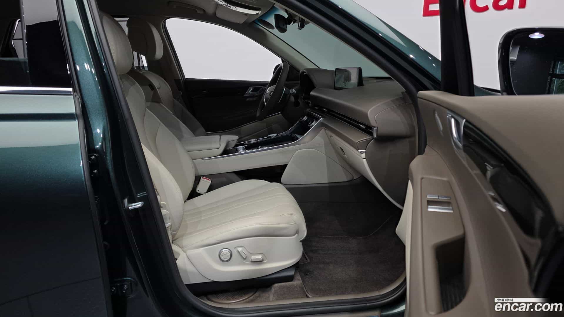 GV80 Genesis 2023.2-OPTION-015