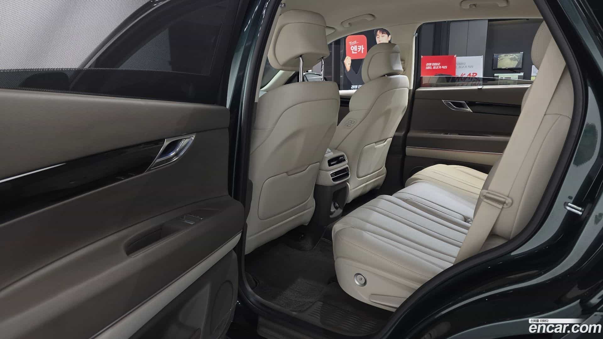 GV80 Genesis 2023.2-INNER-036