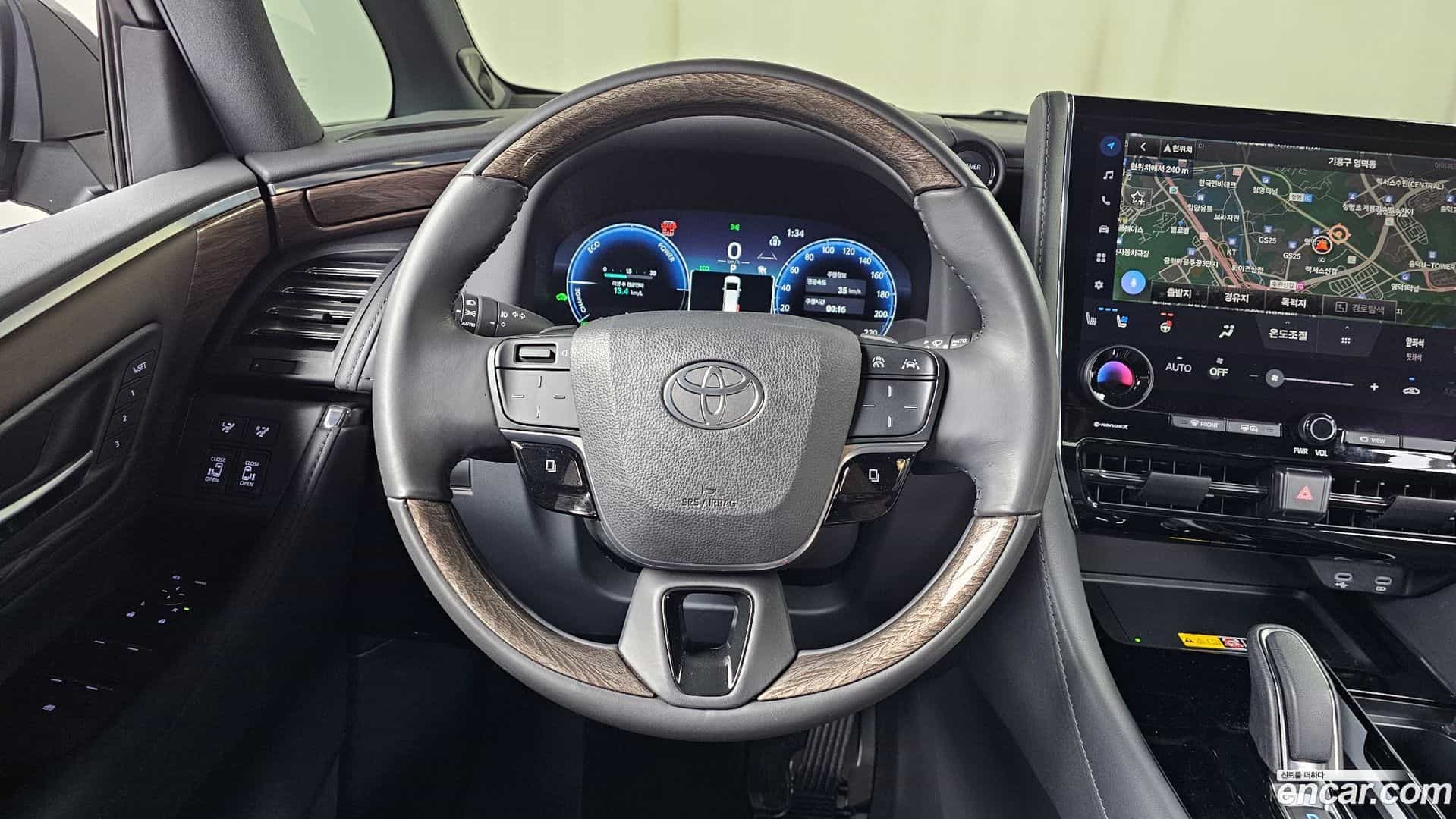 Alphard Toyota 2023.10-OPTION-043