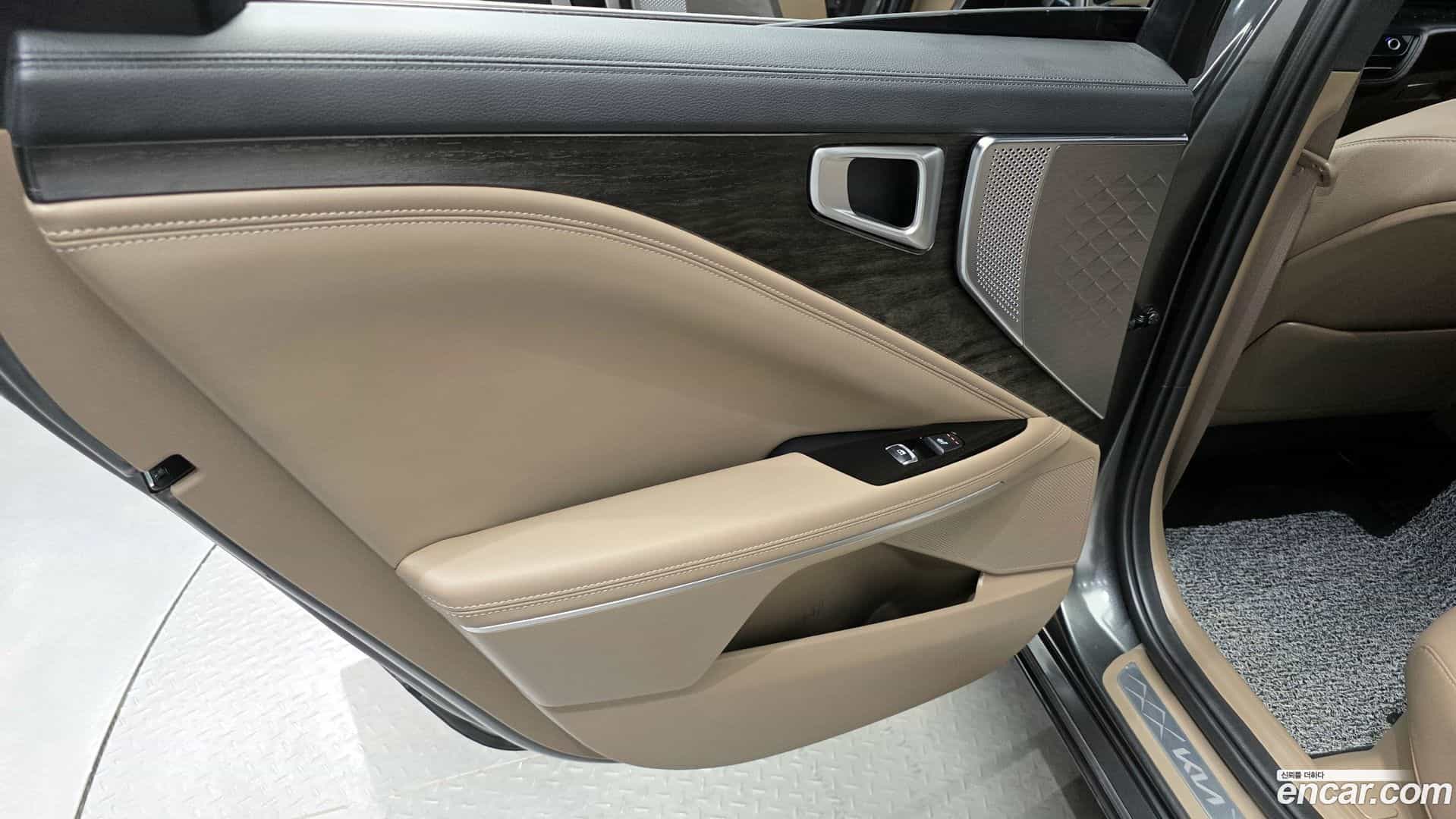 K8 Kia 2022.11-INNER-035