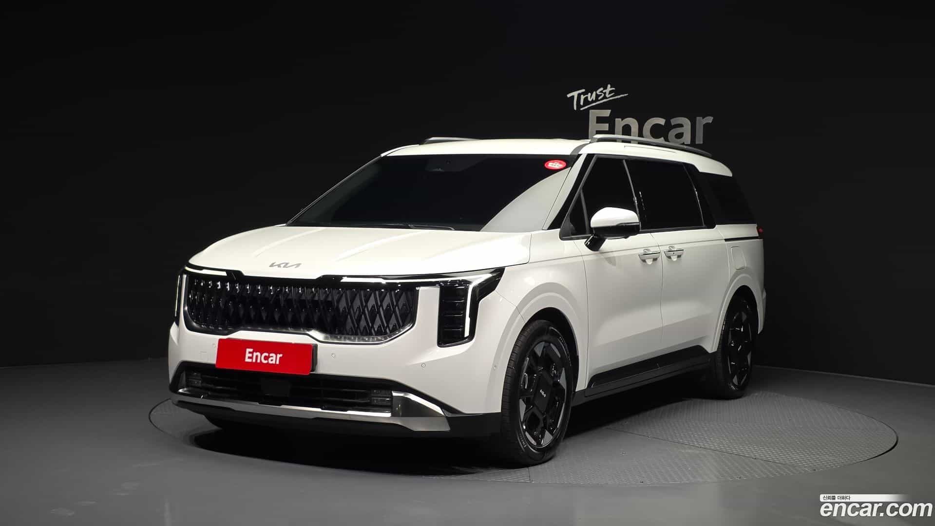 Canival Kia 2025.9-OUTER-001