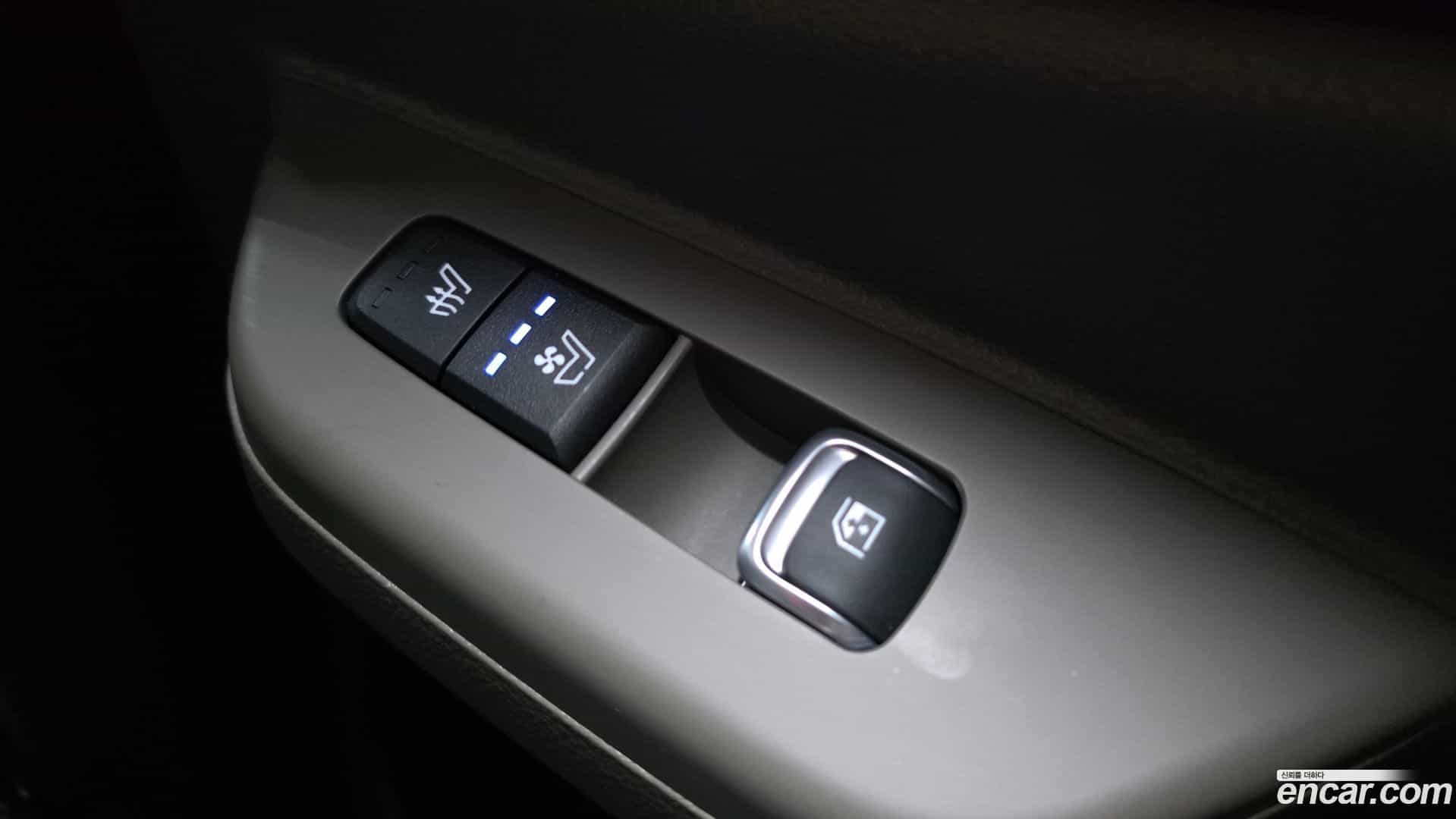 Canival Kia 2025.9-OPTION-023