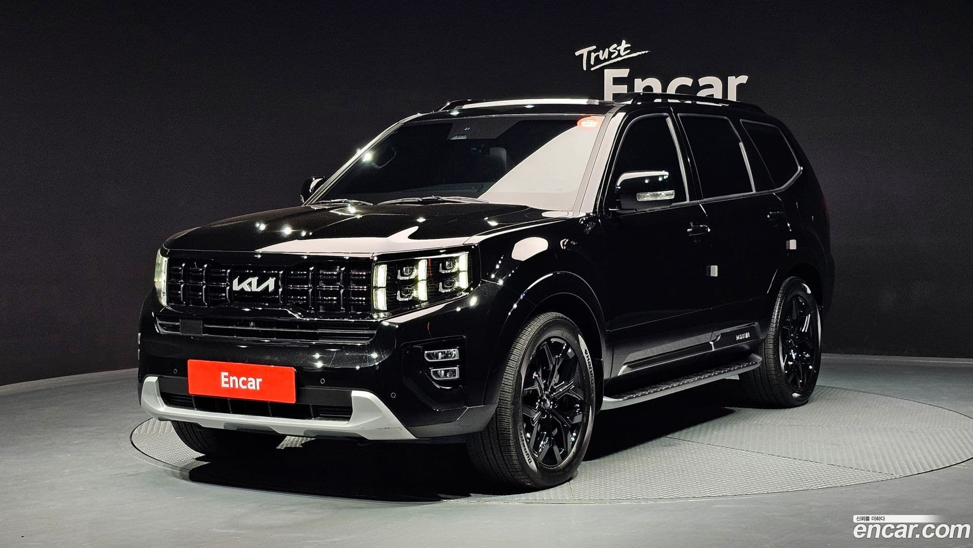 Main__Slider__Photo:Mohave Kia 2022.4-0